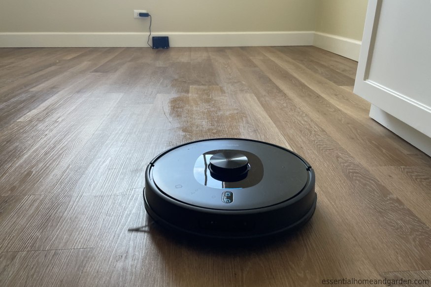 Shellbot SL60 Robot Vacuum Review [Hands On Test] - Essential Home And Garden